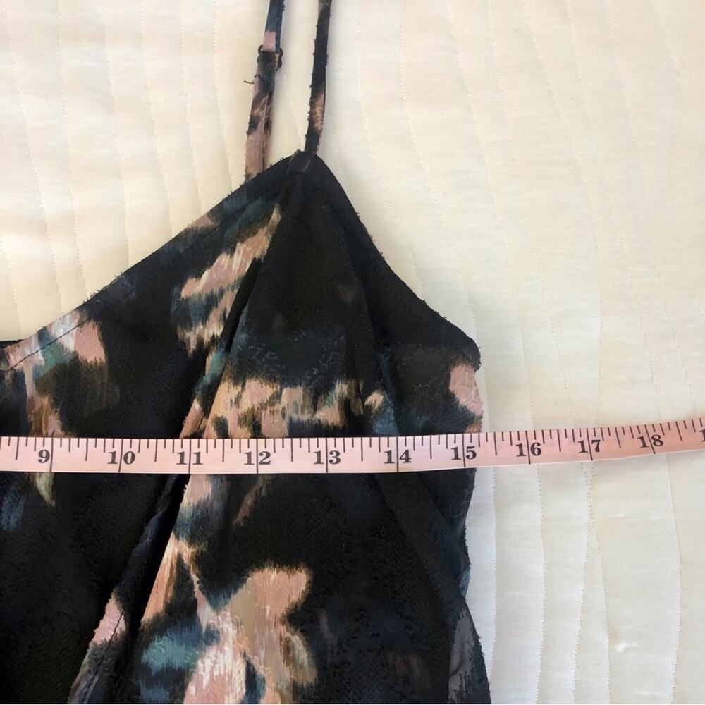 NWT Willow & Clay Black Floral Tank Top - Picture 7 of 16